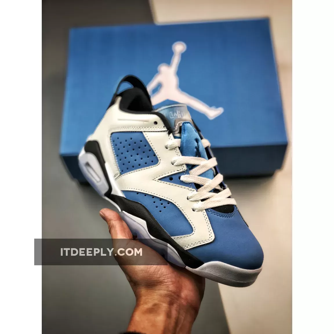 Air Jordan 6 Low White University Blue For Sale