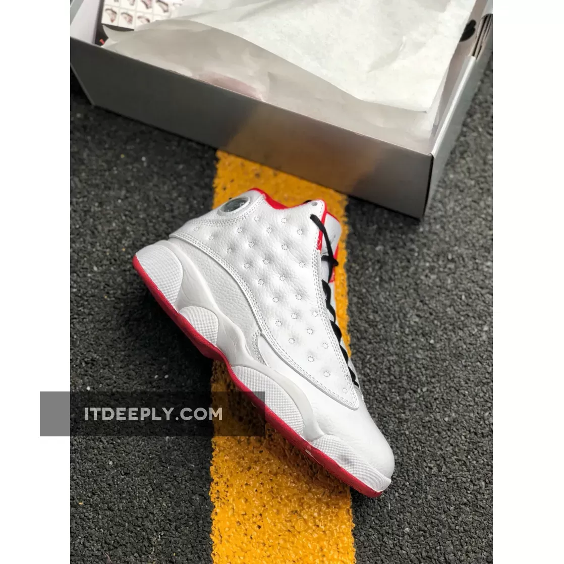 Jordan 13 GS White Red - Jordan 13 Flight 414571-103